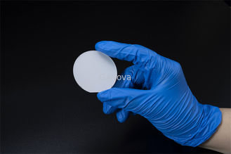 50.80mm 무늬가 있는 광택 사파이어 기판 두께 440um